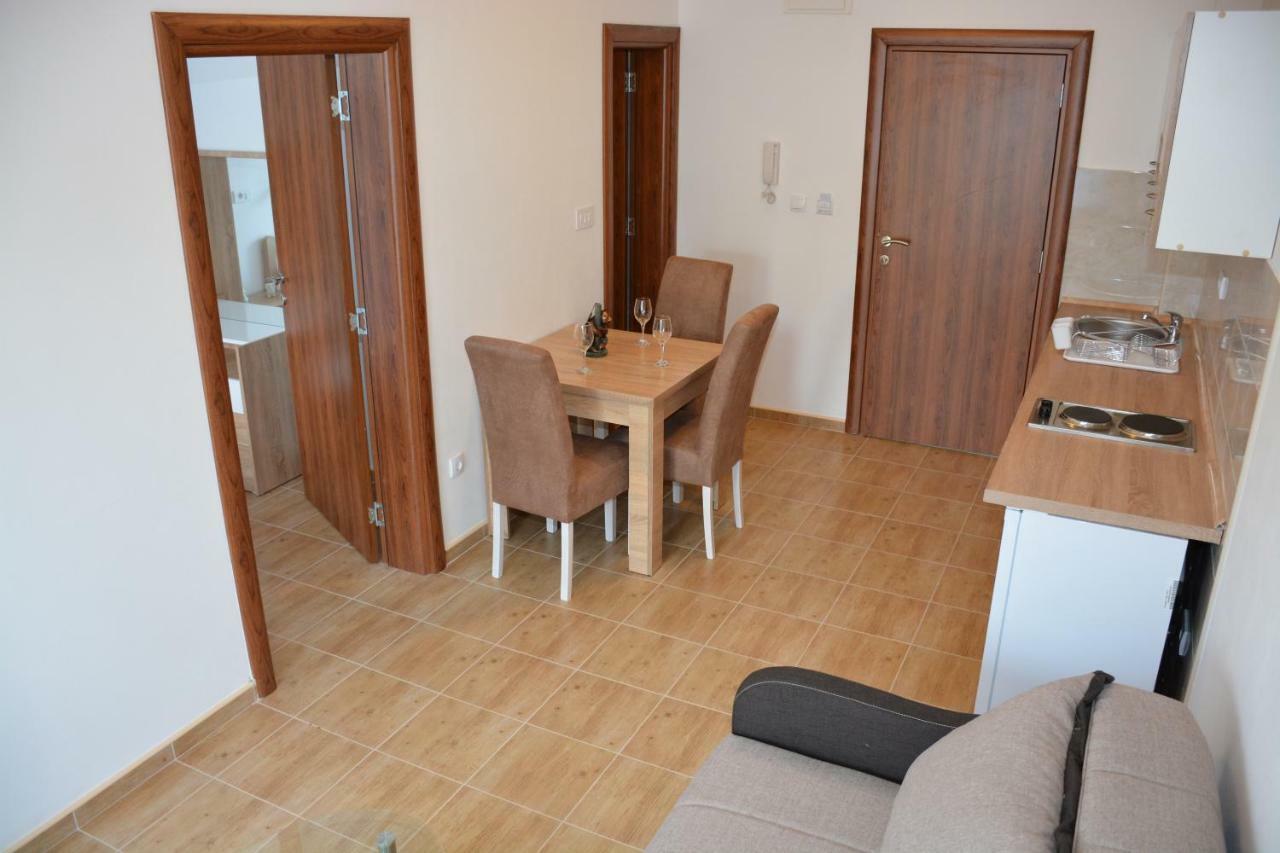 Apartmani Gaga Tivat Eksteriør bilde