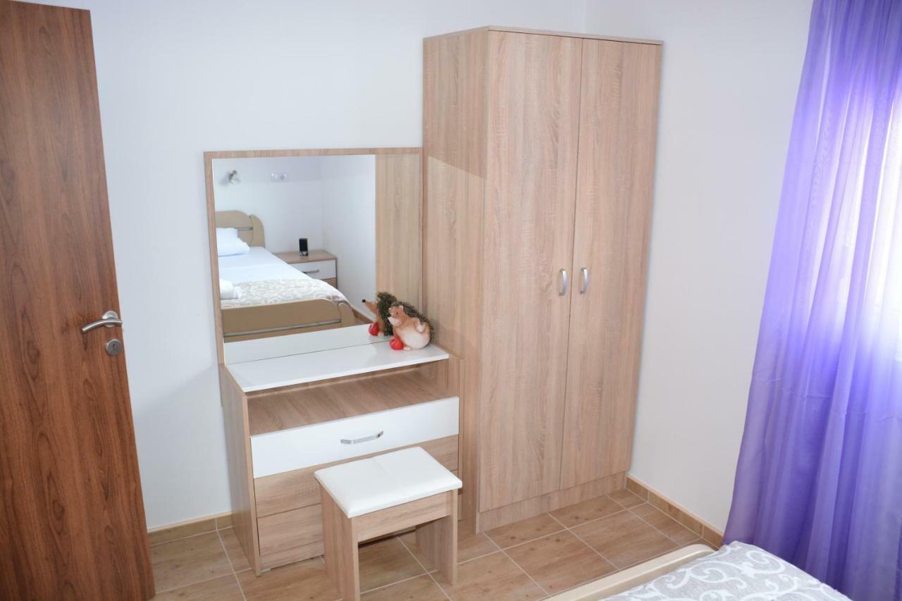 Apartmani Gaga Tivat Eksteriør bilde